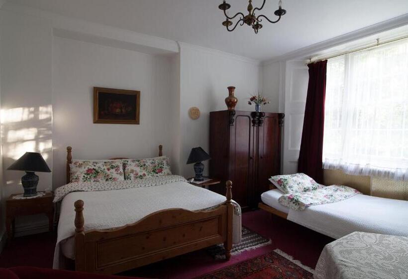 Трехместный Номер Комфорт, Dawson Place, Juliette's Bed And Breakfast