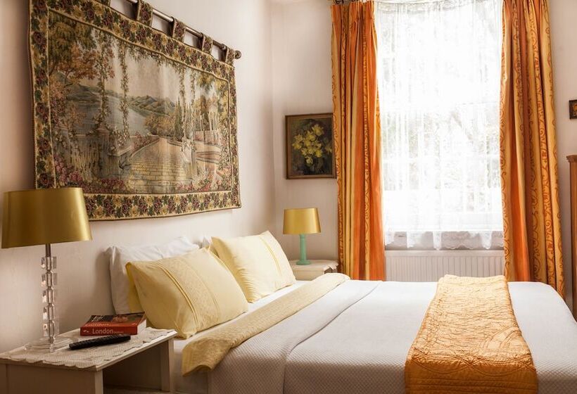 Трехместный Номер Классика, Dawson Place, Juliette's Bed And Breakfast