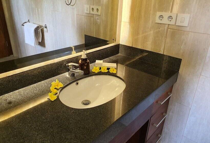 Королевский Номер, Genggong