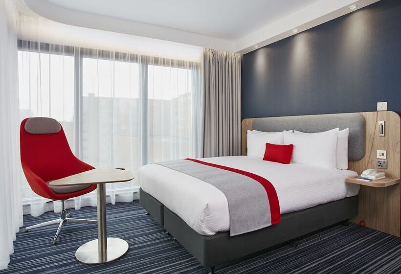 Номер Стандарт, Holiday Inn Express Londonealing