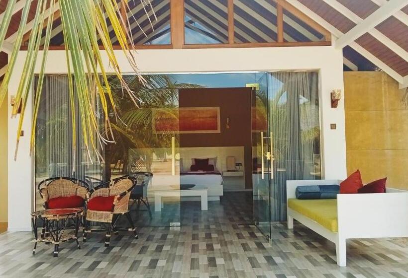 اتاق لوکس, Blue Waves Kite Surfing Beach Resort