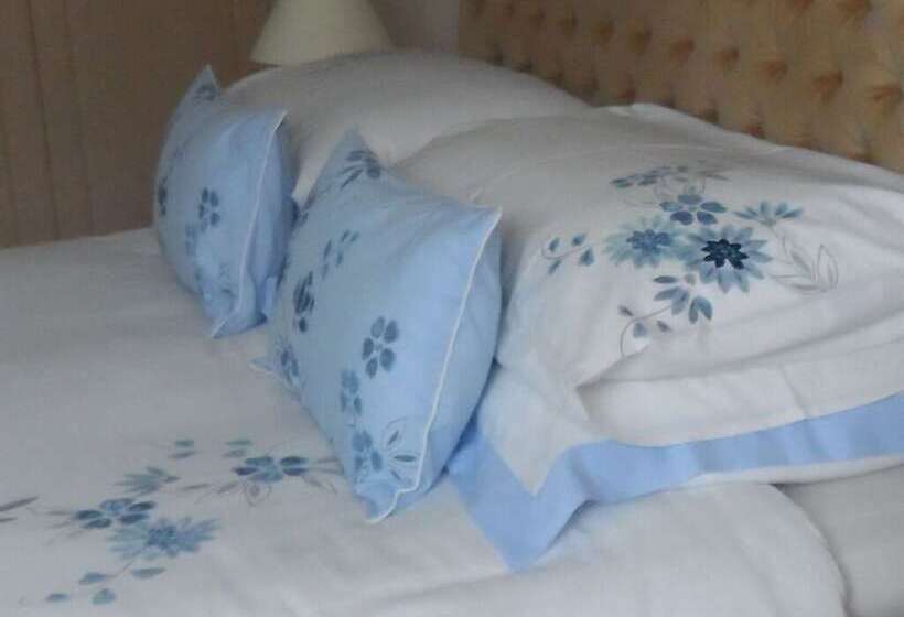 Номер Стандарт, Higher Chapel Farm Bed & Breakfast