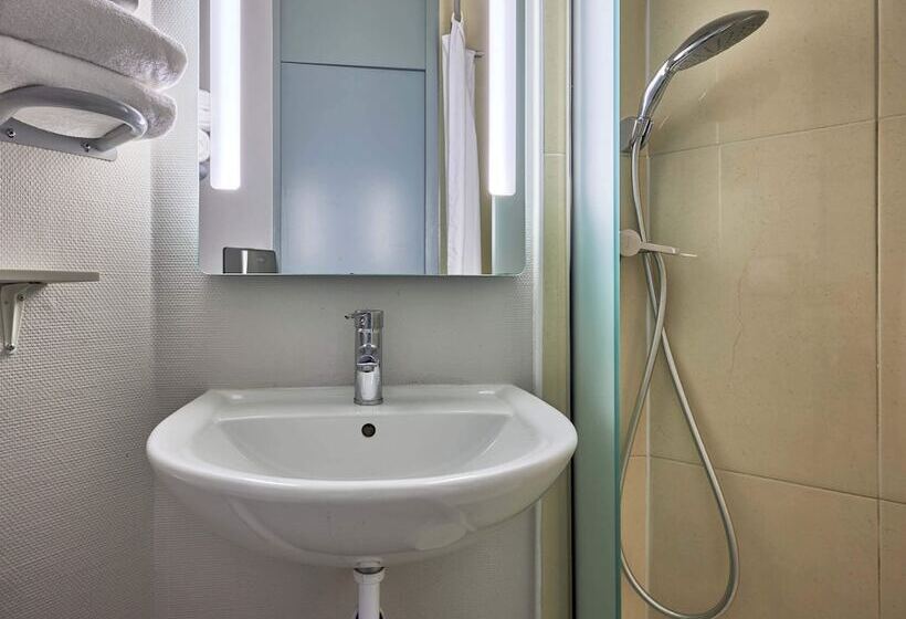 اتاق استاندارد, B&b Hotel Caen Mémorial