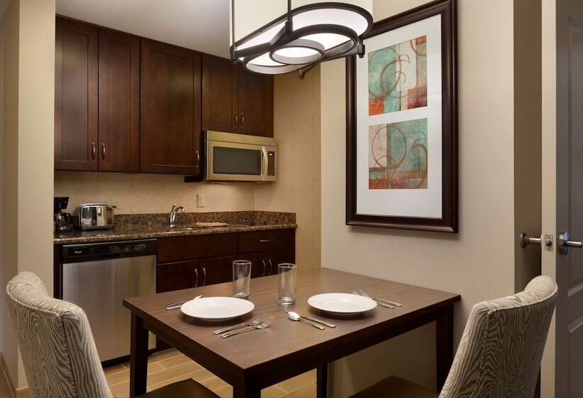 سوییت, Homewood Suites By Hilton Kalamazooportage
