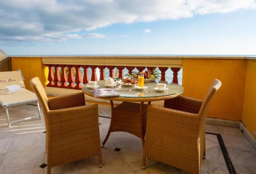 سوییت با چشم‌انداز دریا, Villa Eva Beach