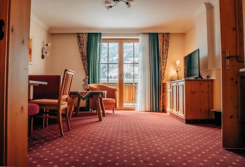 سوییت لوکس, Post Post Hotel   Alpine Boutique Hotel & Spa