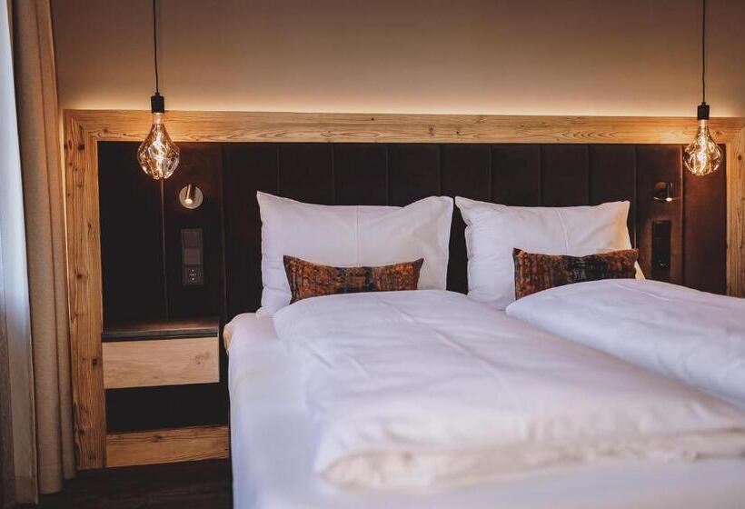 استودیوی لوکس, Post Post Hotel   Alpine Boutique Hotel & Spa