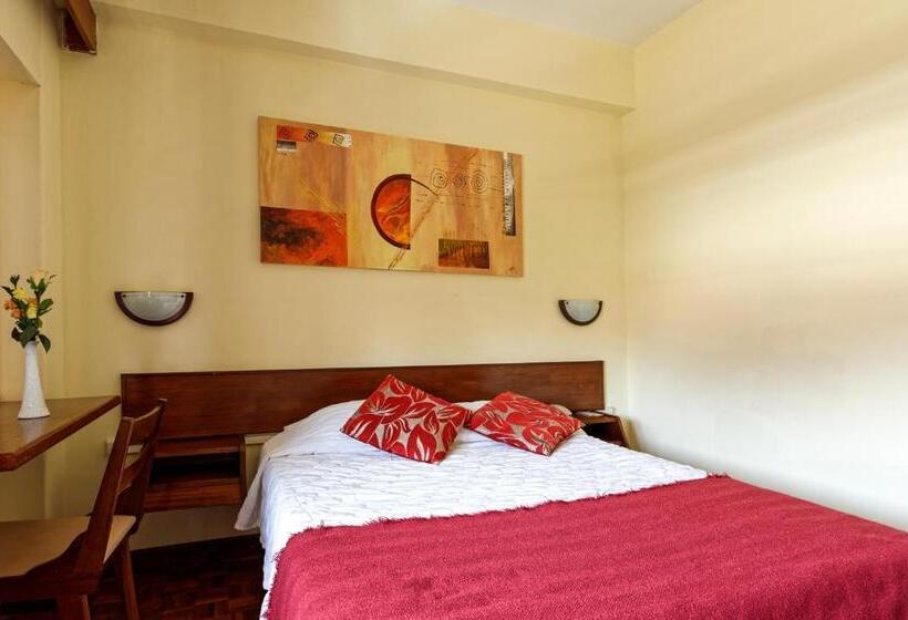 اتاق استاندارد با چشم‌انداز, Apart Hotel Avenida