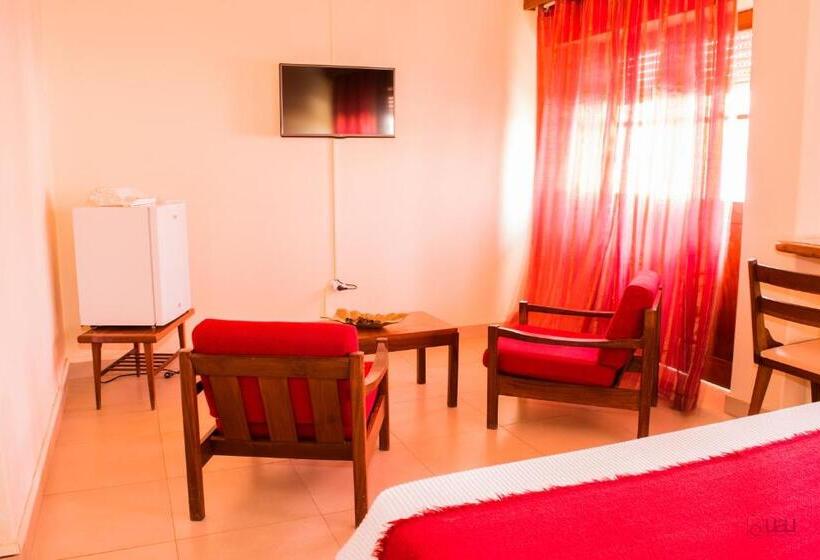 اتاق استاندارد با چشم‌انداز, Apart Hotel Avenida