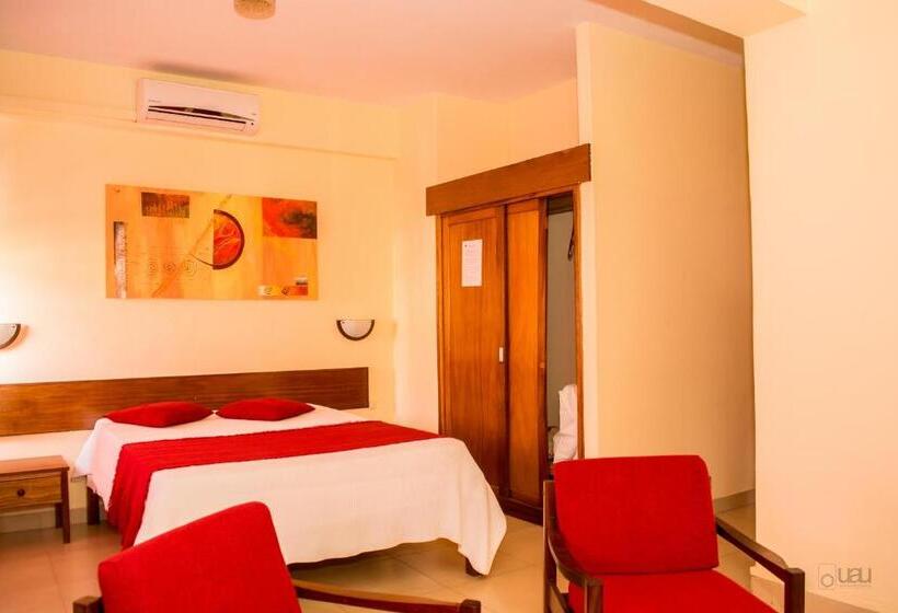 اتاق استاندارد با چشم‌انداز, Apart Hotel Avenida