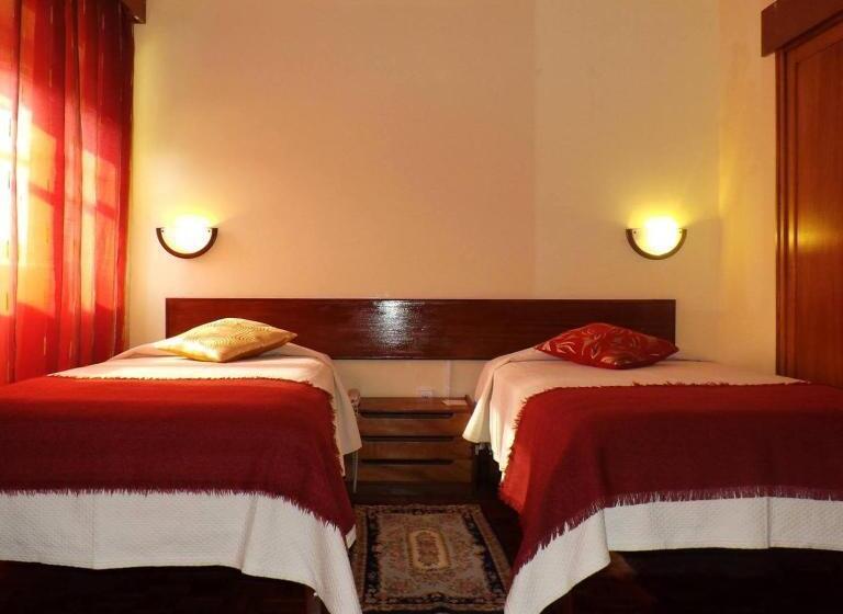 اتاق استاندارد با چشم‌انداز, Apart Hotel Avenida