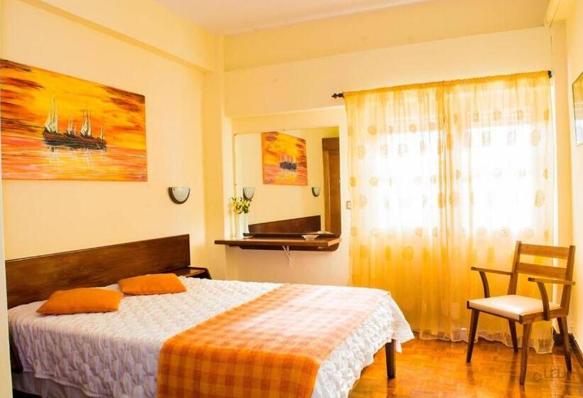 اتاق استاندارد با بالکن و چشم‌انداز دریا, Apart Hotel Avenida