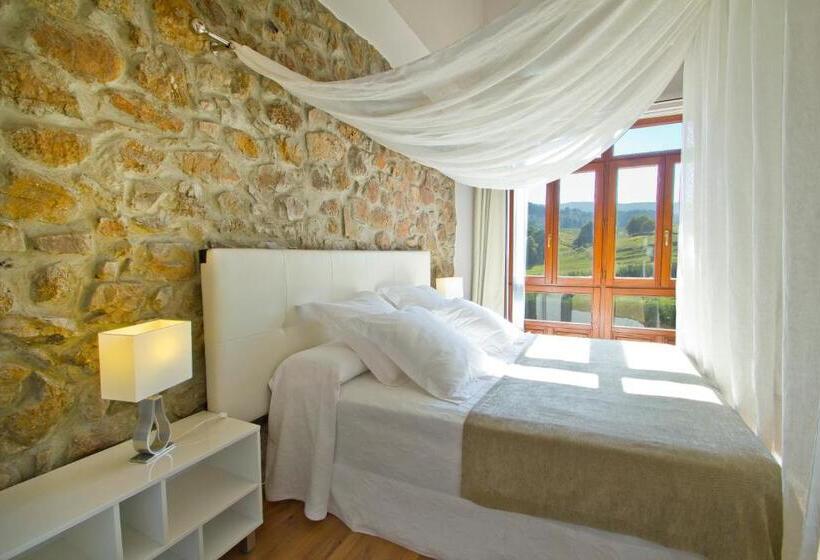Люкс с гидромассажем, Villa Arce