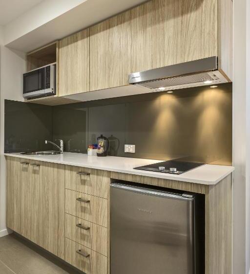 침실 3개 아파트, Quest Woolloongabba