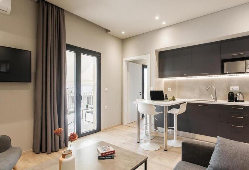 Deluxe Suite Sea View, Wyz Piraeus