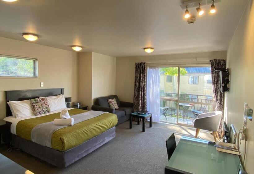 Студио Стандарт с Балконом, Delago Motel/apartments