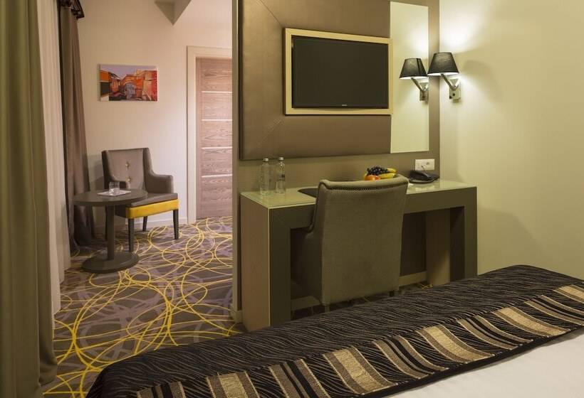 اتاق سوپریور, Exclusive Hotel & More