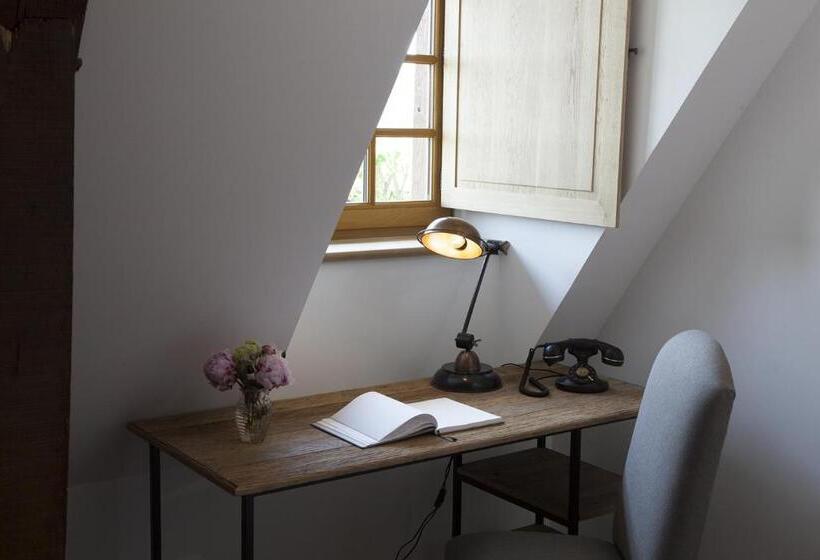 Стандартный Номер Кровать Кинг, Manoir De Surville