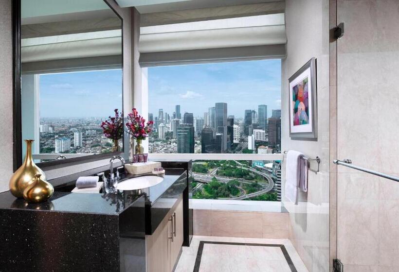 Апартаменты Ejecutiva 3 Спальни, The Residences Of The Ritz Carlton Jakarta Pacific Place