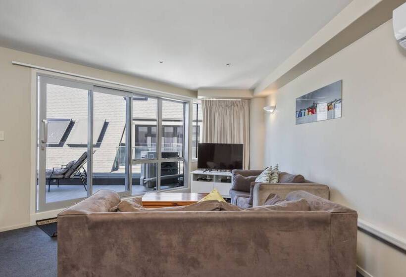 侧面带海景及2个卧室的公寓, Pavilion Beachfront Apartments