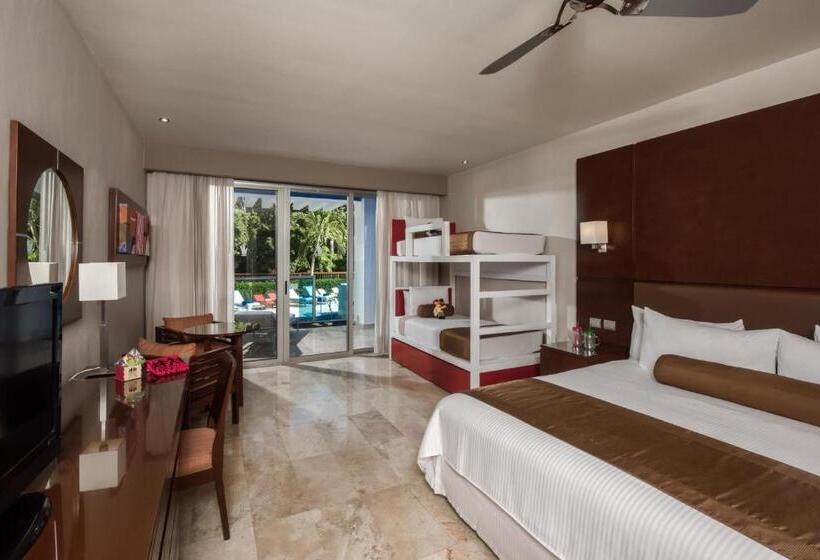 Family Room, Princess Family Club Riviera - All Inclusive