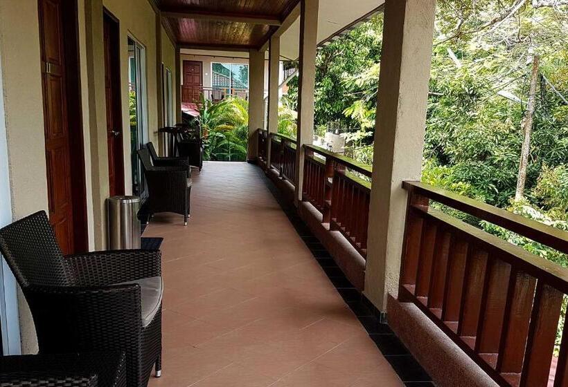 اتاق لوکس, Tioman Dive Resort