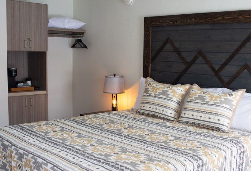 Номер Deluxe, Pine Lodge