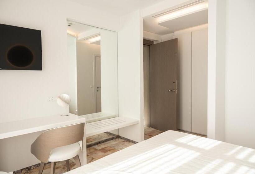 Номер Стандарт Боковой Вид на Море, Tzanis Resort