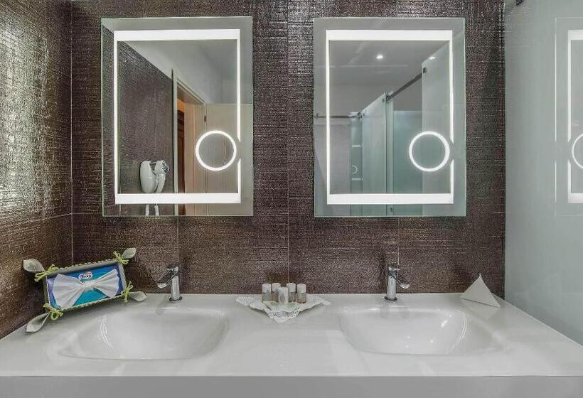 חדר סופריור, Trevi Rome Suite