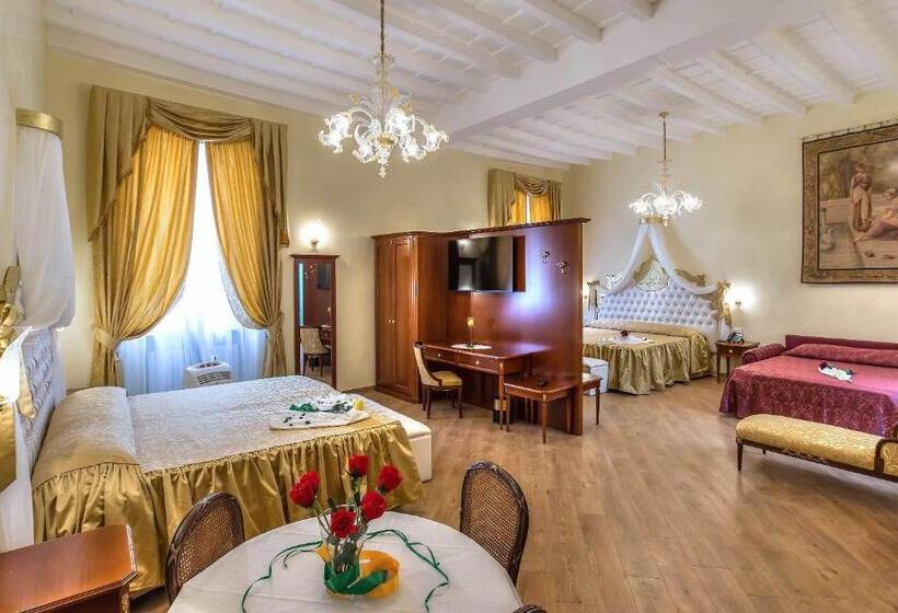 סוויטה אקזקיוטיב, Trevi Rome Suite