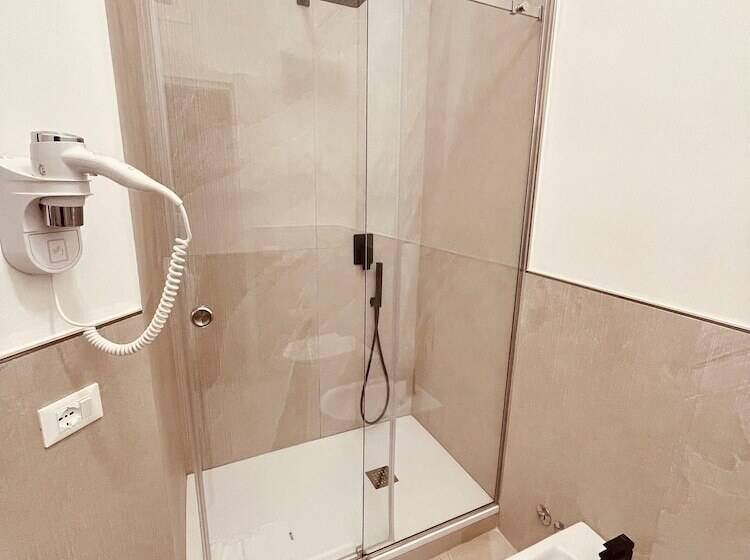 חדר סטנדרט, Trevi Rome Suite