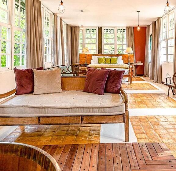 디럭스 주니어 스위트, Confraria Colonial Hotel Boutique
