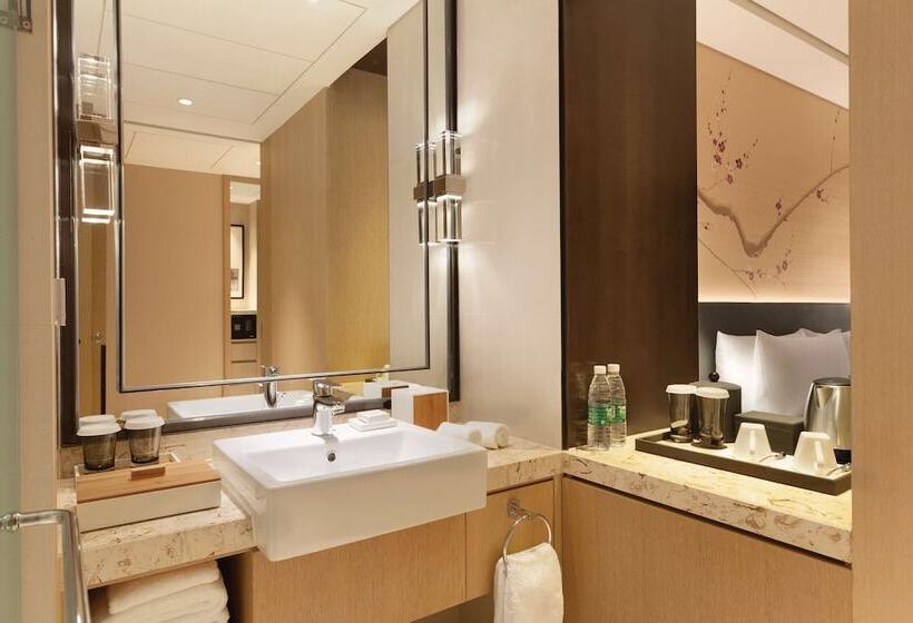 Номер Стандарт, Hilton Garden Inn Dandong
