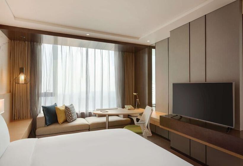Номер Стандарт Двуспальная Кровать, Hilton Garden Inn Dandong
