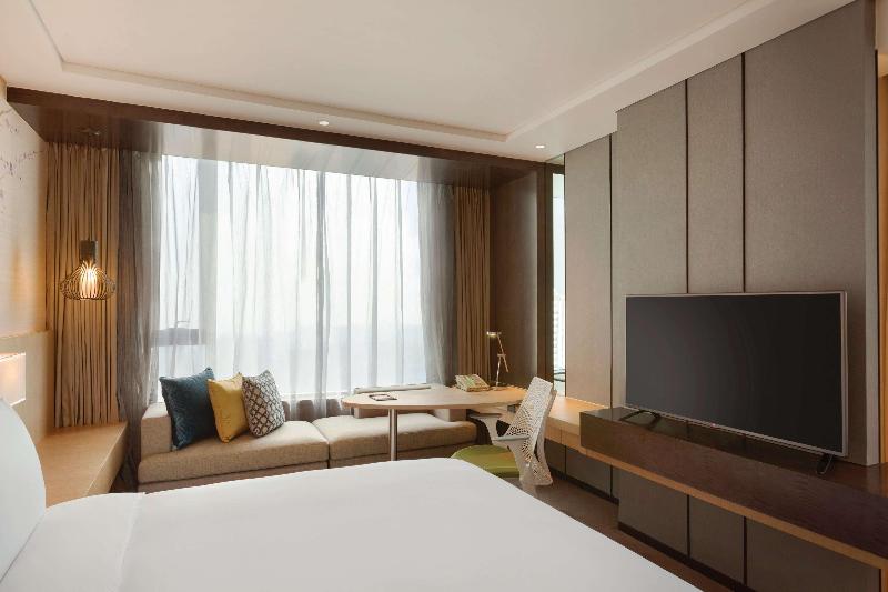 Стандартный Номер Кровать Кинг, Hilton Garden Inn Dandong