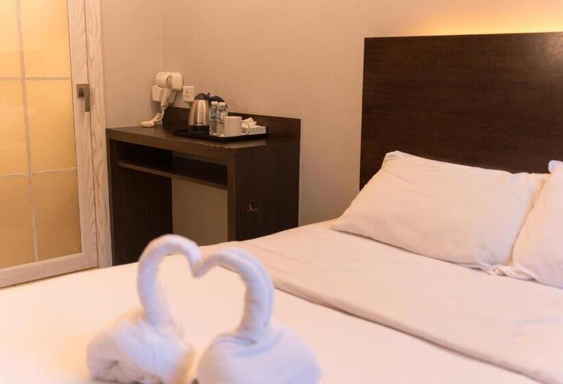 Номер Deluxe, New Town Suites At Bandar Sunway