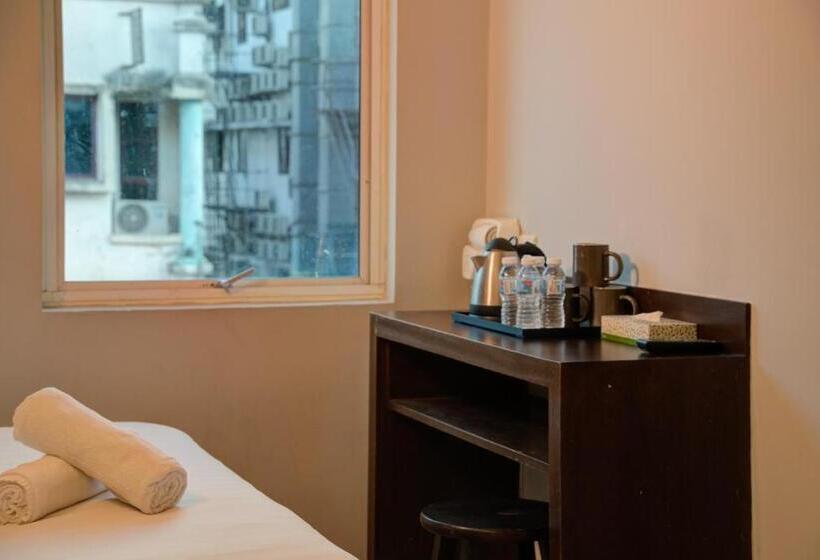 Четырехместный Номер Стандарт, New Town Suites At Bandar Sunway