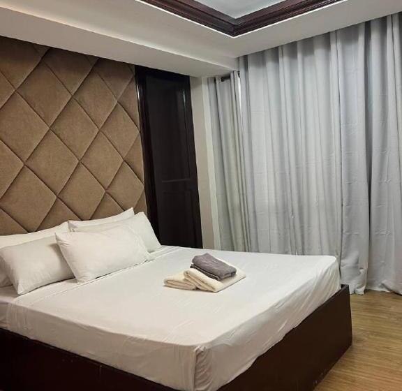 اتاق خانوادگی, Kay Hotel And Residences