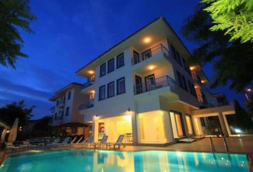 سوییت خانوادگی, Marigold Otel