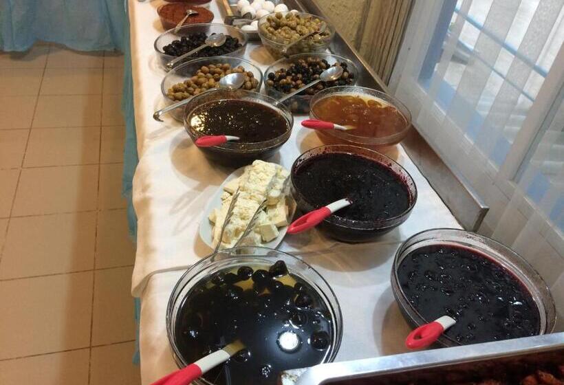 سوییت خانوادگی, Marigold Otel