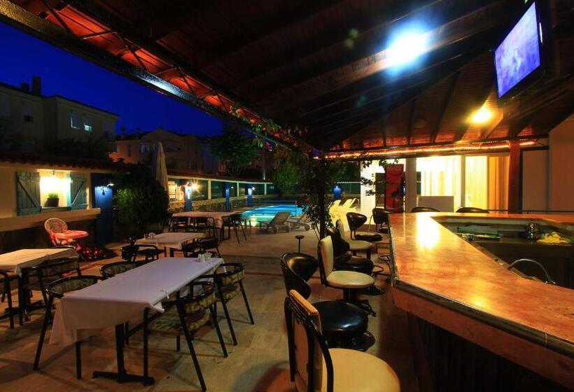 سوییت خانوادگی, Marigold Otel