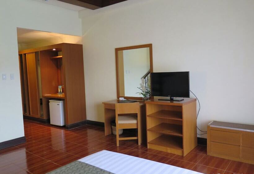 豪华湖景房, The Suites At Mount Malarayat