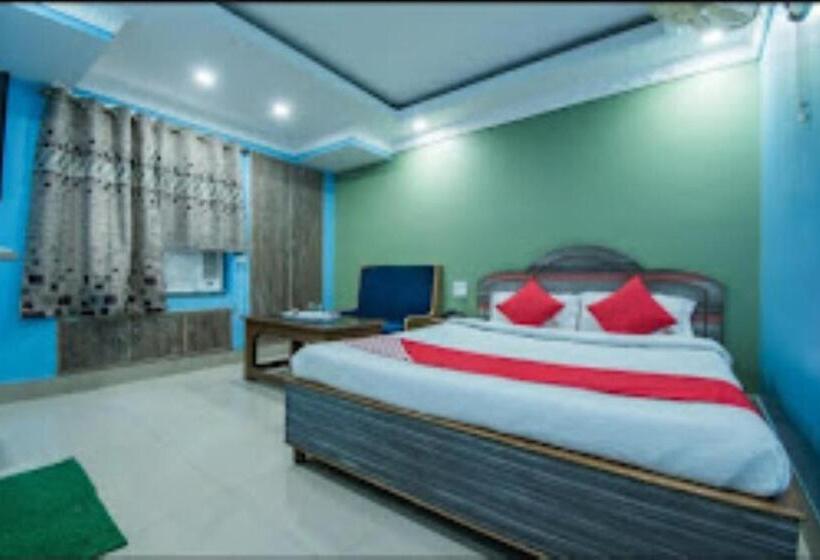 Номер Deluxe, Goroomgo Mundrika Deluxe Patna