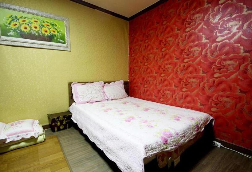 Номер Стандарт, Venus Motel