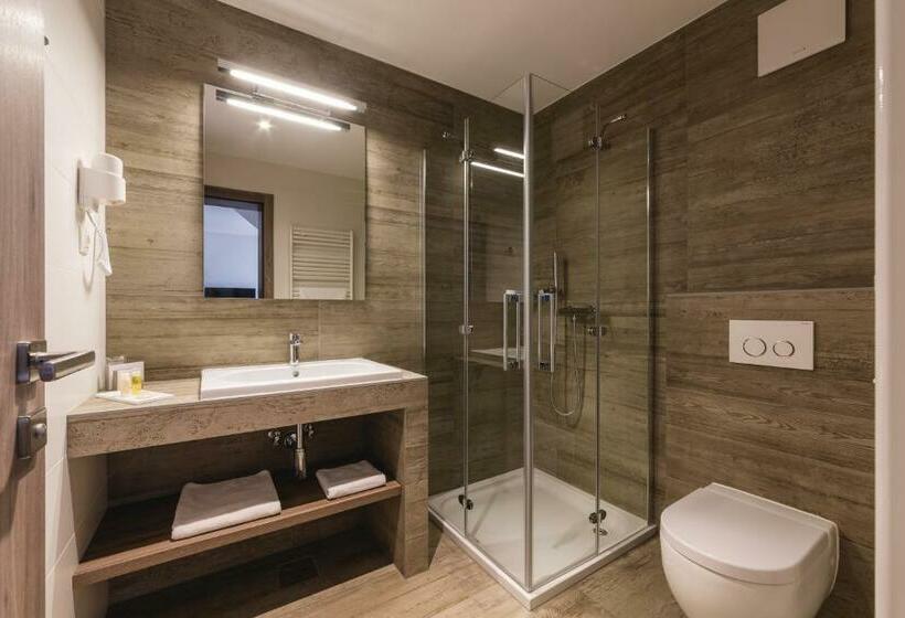 اتاق استاندارد یک نفره, Guesthouse Grof