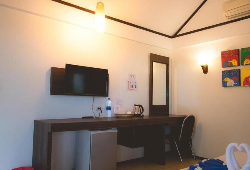 جناح ديلوكس مطل على البحر, Golden Bay Cottage   Sha Extra Plus