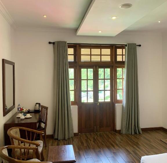 Deluxe Room with Balcony, Heaven Seven  Nuwara Eliya