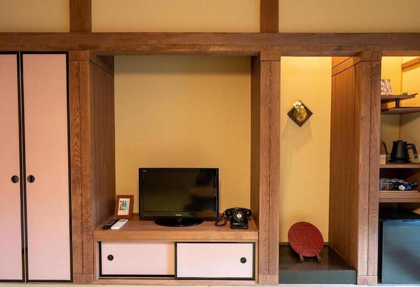 اتاق استاندارد سه تخته با بالکن, Shima Onsen Kashiwaya Ryokan