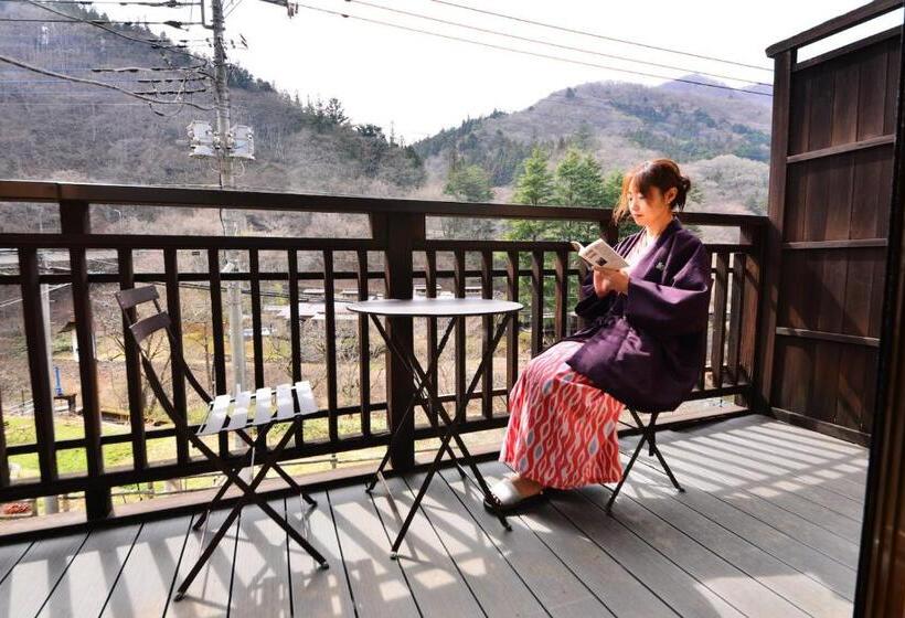 标准间带阳台, Shima Onsen Kashiwaya Ryokan