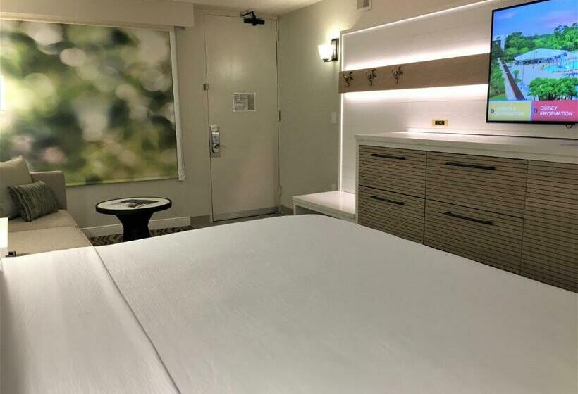اتاق استاندارد با تخت بزرگ, Wyndham Garden Lake Buena Vista Disney Springs® Resort Area